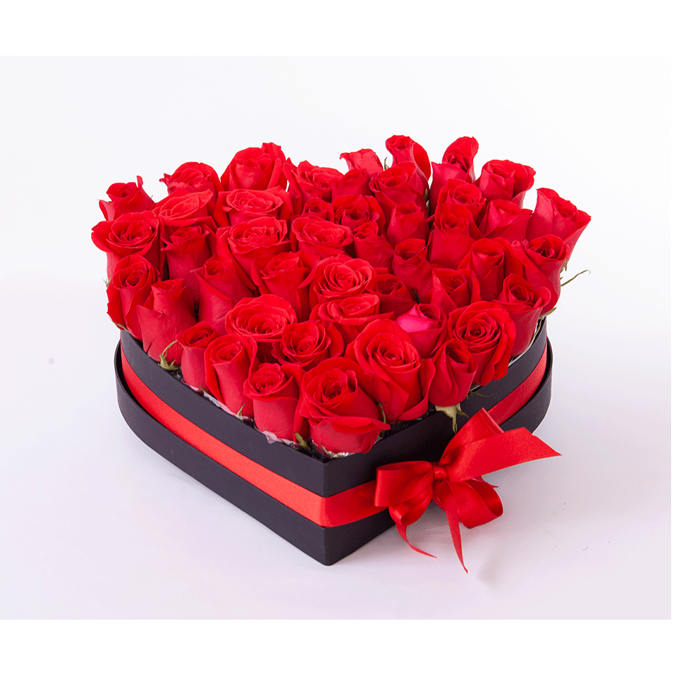 Arreglo de rosas en forma de corazón - Flores Yafra