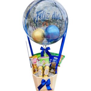 Balde de madera con snacks variados