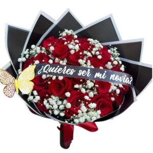 Bouquet de rosas con banda