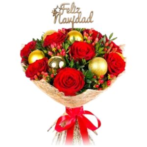 Bouquet de rosas y esferas de navidad