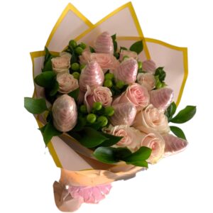 Rosas, fresas y mariposas