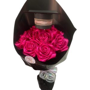 Bouquet de rosas de seda de grado