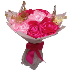 Rosas eternas en bouquet