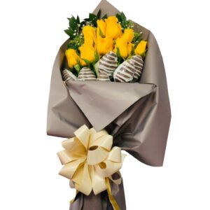 Bouquet de rosas amarillas y fresas achocolatadas